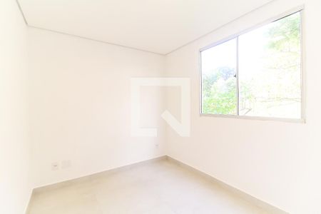 Quarto 1 de apartamento para alugar com 2 quartos, 38m² em Colônia (zona Leste), São Paulo