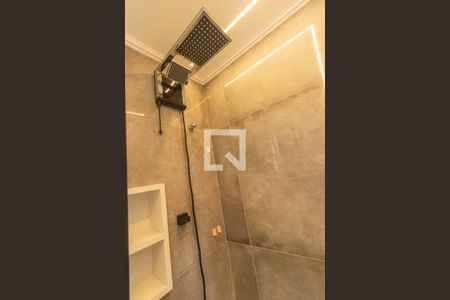Banheiro Social de apartamento para alugar com 3 quartos, 58m² em Santa Quiteria, Curitiba