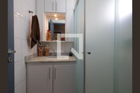Banheiro de apartamento à venda com 2 quartos, 47m² em Jardim Ampliação, São Paulo