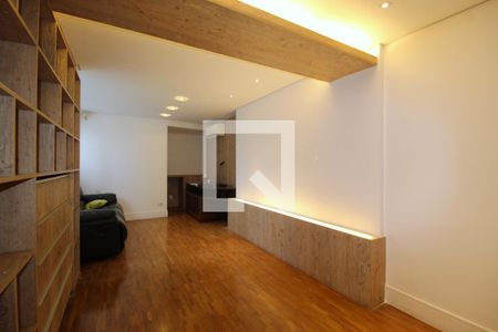 Sala de TV de apartamento à venda com 3 quartos, 377m² em Indianópolis, São Paulo