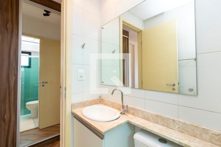 Banheiro da Suíte de apartamento para alugar com 2 quartos, 54m² em Vila Pauliceia, São Paulo