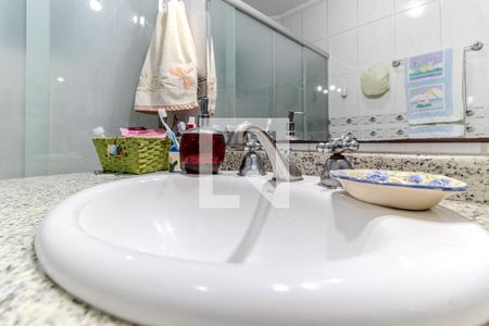 Banheiro de apartamento à venda com 2 quartos, 105m² em Higienópolis, São Paulo