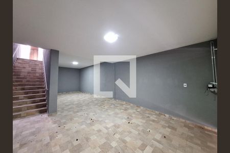 Foto 14 de casa à venda com 3 quartos, 153m² em Jardim Ester Yolanda, São Paulo