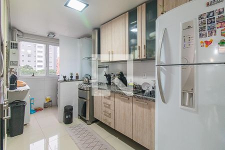 Cozinha e Área de Serviço de apartamento à venda com 2 quartos, 67m² em Partenon, Porto Alegre
