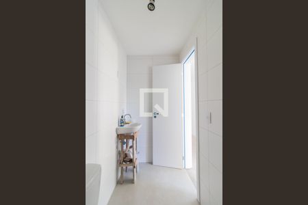 Banheiro Social de apartamento à venda com 3 quartos, 90m² em Santa Tereza, Porto Alegre