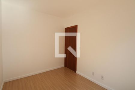 Quarto 2 de casa de condomínio à venda com 2 quartos, 48m² em São José, Canoas