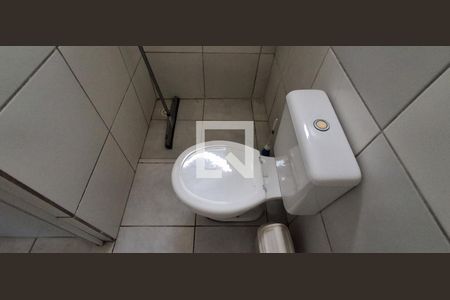 Banheiro Social de casa para alugar com 3 quartos, 240m² em Cerâmica, São Caetano do Sul