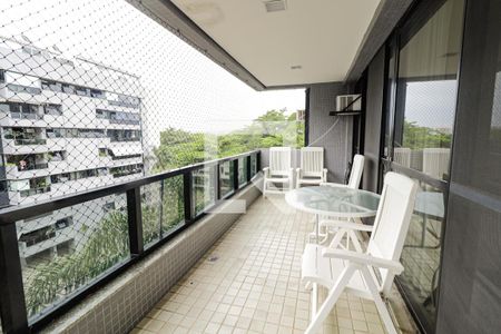 Sacada de apartamento à venda com 4 quartos, 125m² em Barra da Tijuca, Rio de Janeiro