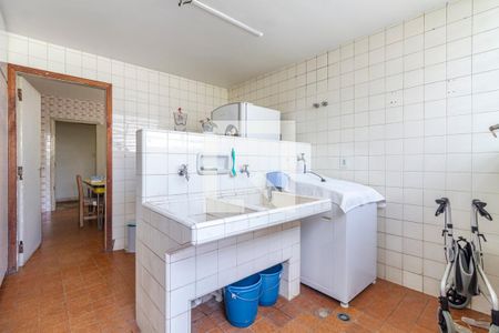 Área de Serviço de casa à venda com 4 quartos, 460m² em Sumaré, São Paulo