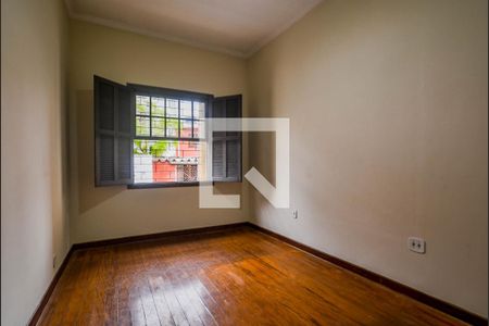 Quarto 1 de casa à venda com 2 quartos, 300m² em Vila Assunção, Santo André