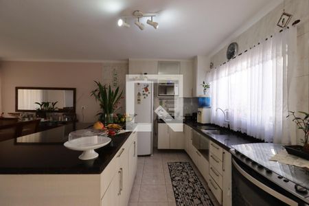 Cozinha de casa à venda com 3 quartos, 205m² em Vila Camilópolis, Santo André