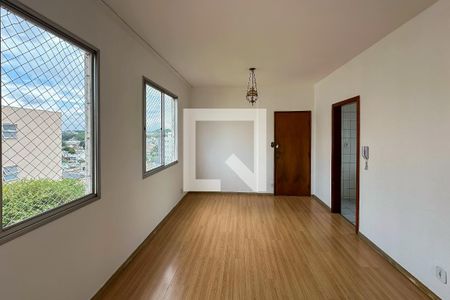 Sala de apartamento à venda com 2 quartos, 68m² em Monsenhor Messias, Belo Horizonte