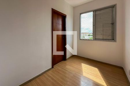 Quarto de apartamento à venda com 2 quartos, 68m² em Monsenhor Messias, Belo Horizonte