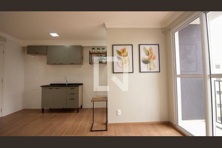 Sala/Cozinha de apartamento para alugar com 2 quartos, 42m² em Parque da Vila Prudente, São Paulo