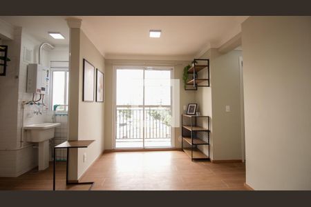 Sala/Cozinha de apartamento para alugar com 2 quartos, 42m² em Parque da Vila Prudente, São Paulo