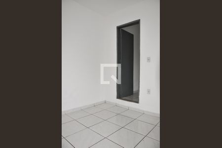 Cozinha de casa para alugar com 1 quarto, 45m² em Vila Zulmira, São Paulo