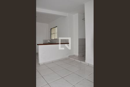  Sala de casa para alugar com 1 quarto, 45m² em Vila Zulmira, São Paulo