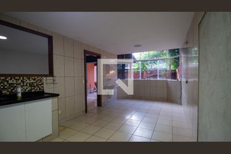 Cozinha e Área de Serviço de casa de condomínio à venda com 2 quartos, 150m² em Vargem Grande, Rio de Janeiro