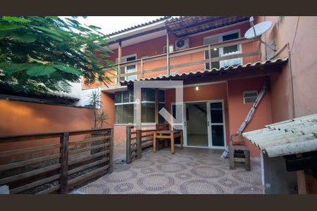 Quintal de casa de condomínio à venda com 2 quartos, 150m² em Vargem Grande, Rio de Janeiro