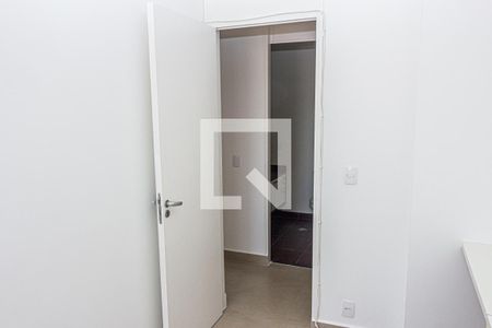 Quarto 1 de apartamento para alugar com 3 quartos, 60m² em Jardim Anhanguera, São Paulo