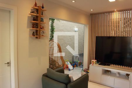 Sala de casa à venda com 3 quartos, 250m² em Vila Dom Pedro Ii, São Paulo