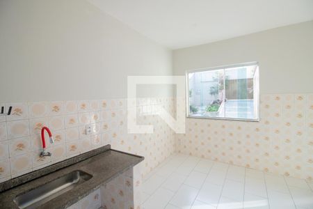Cozinha de casa à venda com 2 quartos, 200m² em Colorado, Contagem