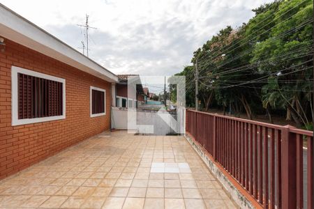 Casa 1 - Varanda de casa à venda com 3 quartos, 228m² em Jardim Carlos Lourenço, Campinas