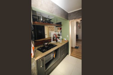 Cozinha de apartamento à venda com 2 quartos, 75m² em Medianeira, Porto Alegre