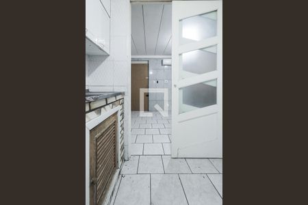 Cozinha de apartamento à venda com 2 quartos, 60m² em Rio dos Sinos, São Leopoldo
