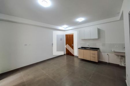 Sala / Cozinha de apartamento para alugar com 1 quarto, 31m² em Vila Firmiano Pinto, São Paulo