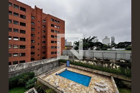 Vista de apartamento à venda com 3 quartos, 105m² em Santo Amaro, São Paulo