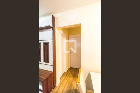 Corredor de apartamento para alugar com 2 quartos, 54m² em Centro, Barueri