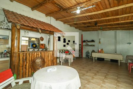 Galpão churrasqueira de casa à venda com 4 quartos, 210m² em Vila Ipiranga, Porto Alegre
