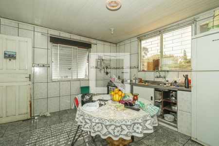 Cozinha de casa à venda com 4 quartos, 210m² em Vila Ipiranga, Porto Alegre
