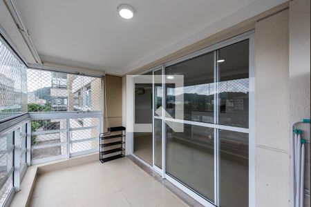 Varanda de apartamento para alugar com 3 quartos, 99m² em Vila Belmiro, Santos