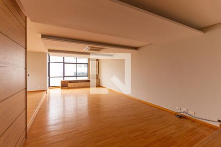 Sala de apartamento para alugar com 3 quartos, 280m² em Higienópolis, São Paulo