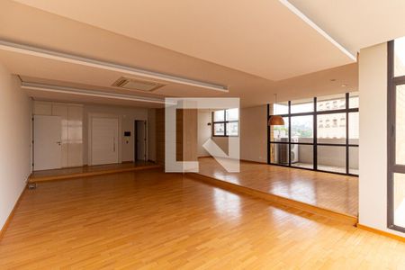 Sala de apartamento para alugar com 3 quartos, 280m² em Higienópolis, São Paulo