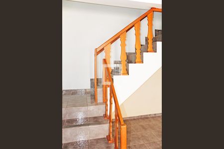 Escada de casa à venda com 3 quartos, 300m² em Colina dos Pinheiros, Valinhos
