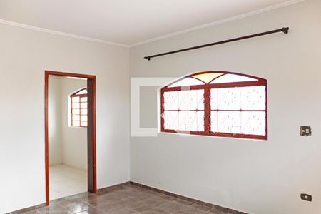 Sala de casa à venda com 3 quartos, 300m² em Colina dos Pinheiros, Valinhos