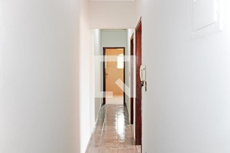 Corredor de casa à venda com 3 quartos, 300m² em Colina dos Pinheiros, Valinhos
