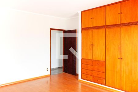 Quarto de casa à venda com 3 quartos, 300m² em Colina dos Pinheiros, Valinhos