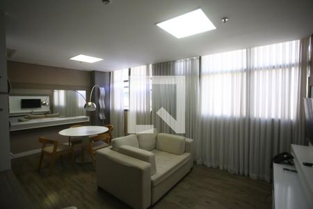 Sala de apartamento para alugar com 1 quarto, 55m² em Coracao de Jesus, Belo Horizonte