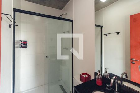 Banheiro de kitnet/studio à venda com 1 quarto, 28m² em República, São Paulo