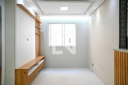 Sala de apartamento para alugar com 2 quartos, 42m² em Jardim Santa Emilia, São Paulo