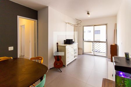Sala de apartamento para alugar com 3 quartos, 80m² em Pompeia, São Paulo