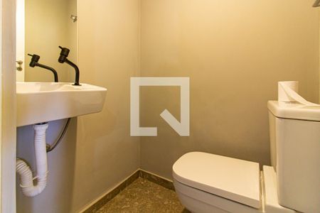 Lavabo de apartamento para alugar com 3 quartos, 80m² em Pompeia, São Paulo