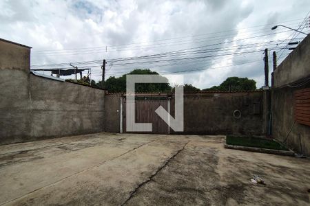 Quintal - Garagem de casa à venda com 2 quartos, 180m² em Jardim Itatiaia, Campinas