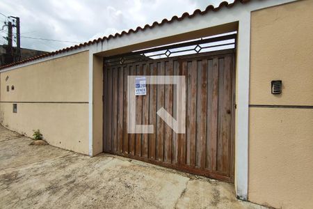 Fachada de casa à venda com 2 quartos, 180m² em Jardim Itatiaia, Campinas