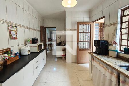 Cozinha de casa à venda com 2 quartos, 180m² em Jardim Itatiaia, Campinas