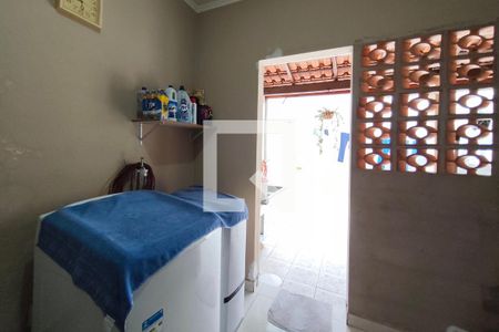 Quarto de Serviço de casa à venda com 2 quartos, 180m² em Jardim Itatiaia, Campinas